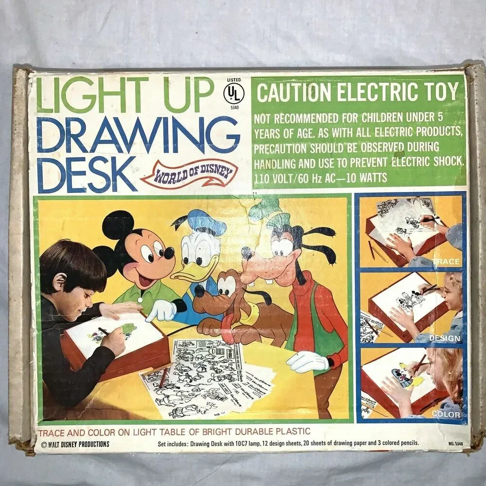 Vintage World of Disney By Lakeside Light Up Drawing Desk #5340 (WORKS!) 10215